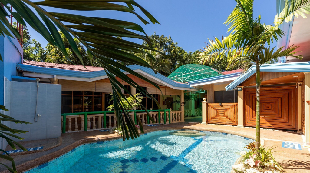 EM's Seaside Inn, Siquijor