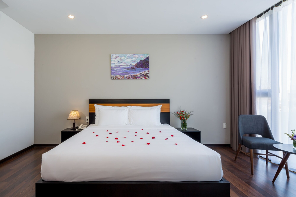 Platinum Danang Hotel, Ngũ Hành Sơn