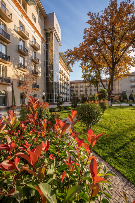 Lotte City Hotel Tashkent Palace, Tashkent City