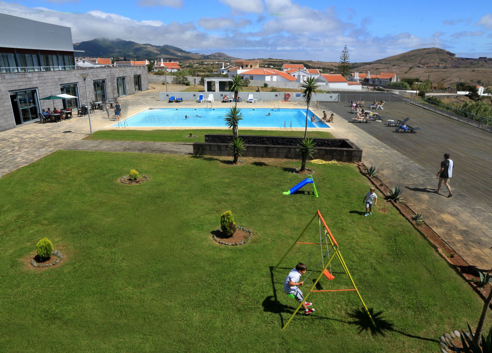 Hotel Colombo, Vila do Porto