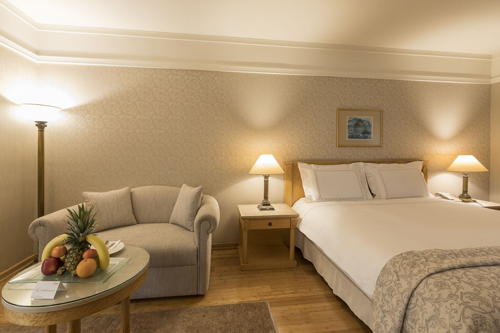 Zorlu Grand Hotel Trabzon, Merkez