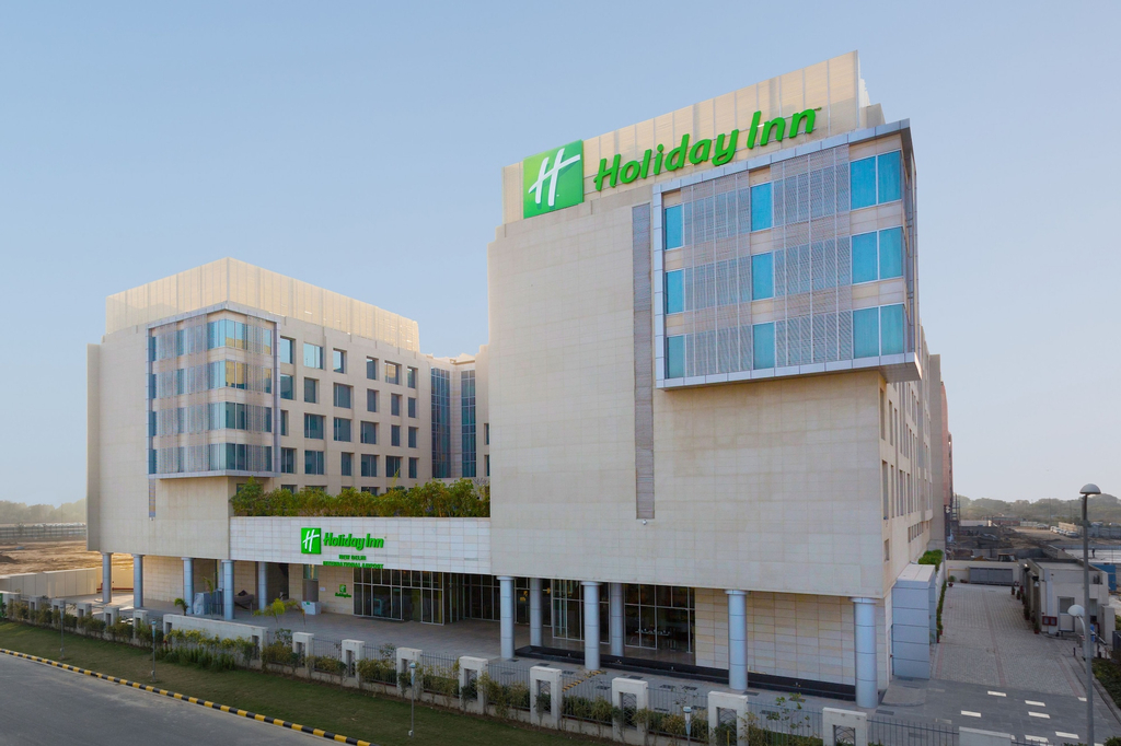Holiday Inn New Delhi International Airport, West