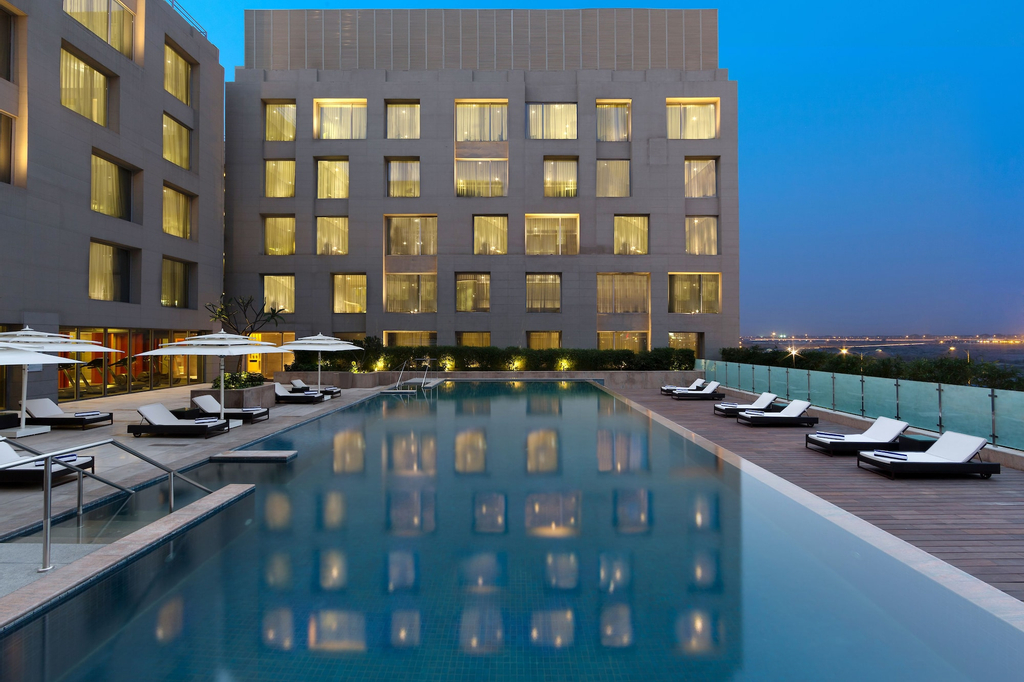 Holiday Inn New Delhi International Airport, West