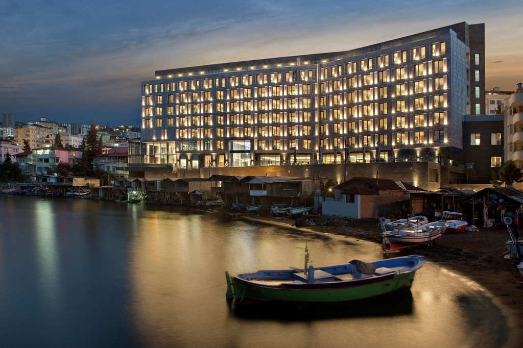 DoubleTree by Hilton Trabzon, Merkez