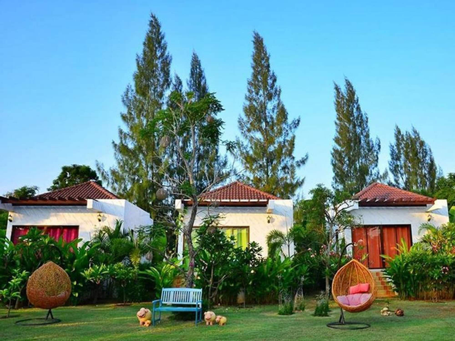 Pranburi Cabana Resort, K. Sam Roi Yot