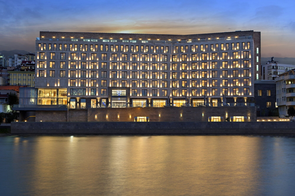 DoubleTree by Hilton Trabzon, Merkez
