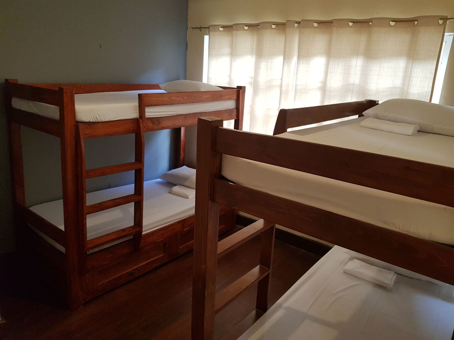 Kamuning Hostel, Quezon City