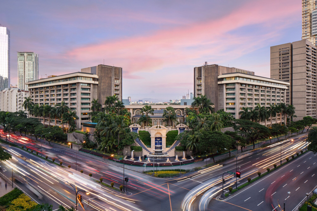 The Peninsula Manila, Makati City