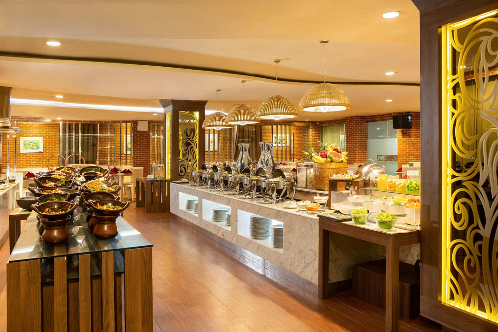 Hotel Santika Depok, Depok