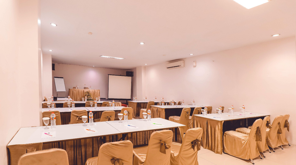 Saka Hotel Medan, Medan