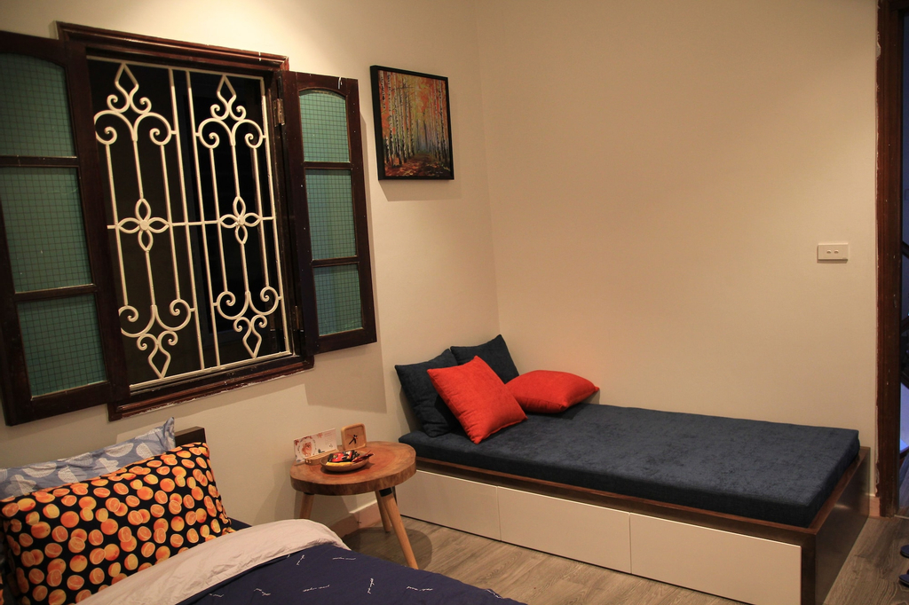 Wood Story House Easternstay, Đống Đa