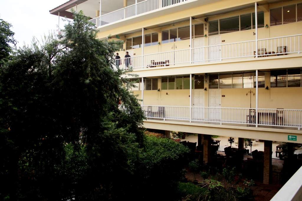 Feung Nakorn Balcony Rooms and Cafe, Phra Nakhon