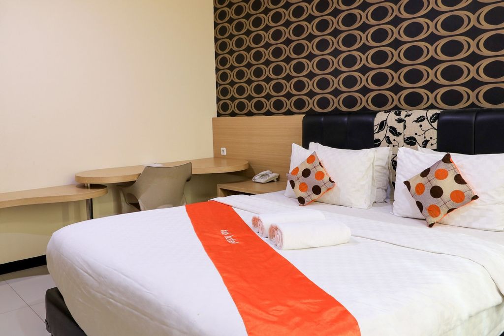Tab Hotel Darmo Permai Surabaya, Surabaya