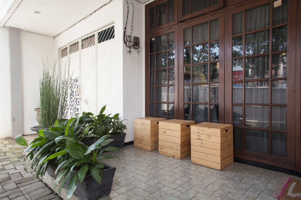 RedDoorz near Sanan Malang, Malang