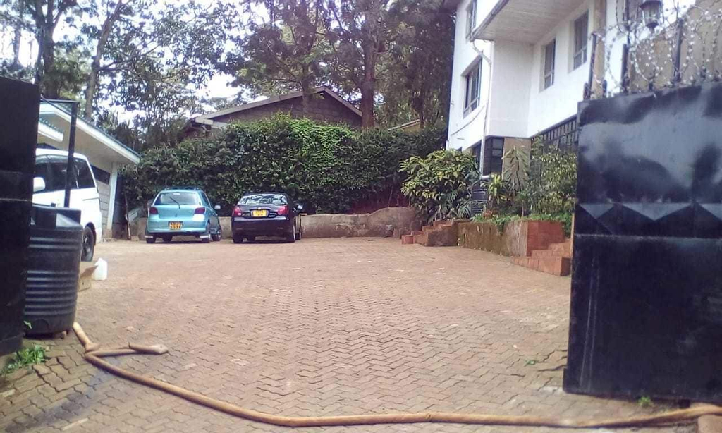 Rose House Hotel, Kajiado North