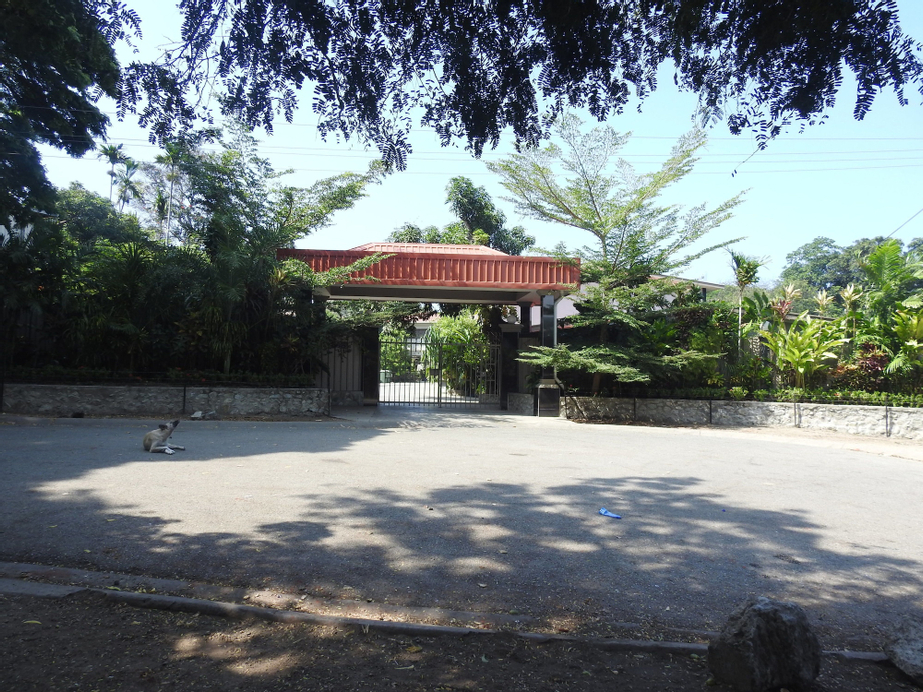 Renaissance LodgePlus, National Capital District