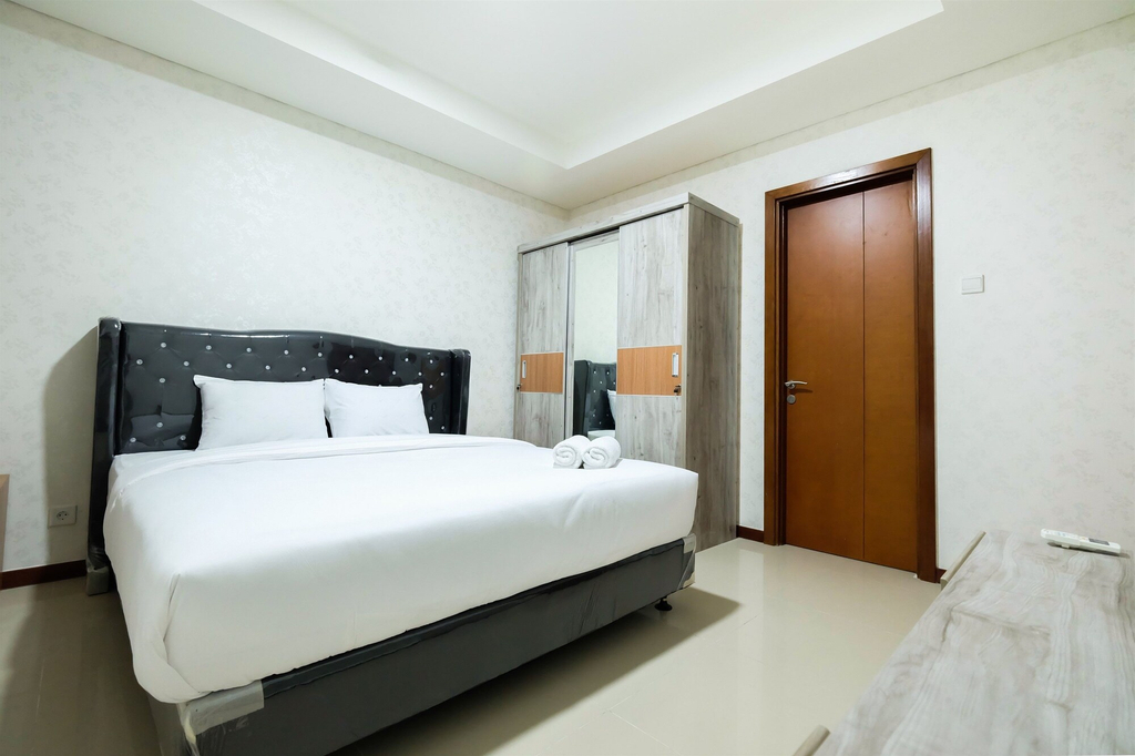 Premium Condominium Green Bay Apartment, Jakarta Utara