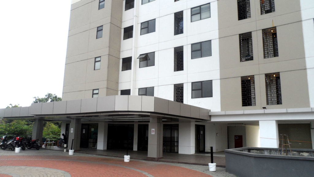 19 Avenue Apartment By Roomz, Tangerang