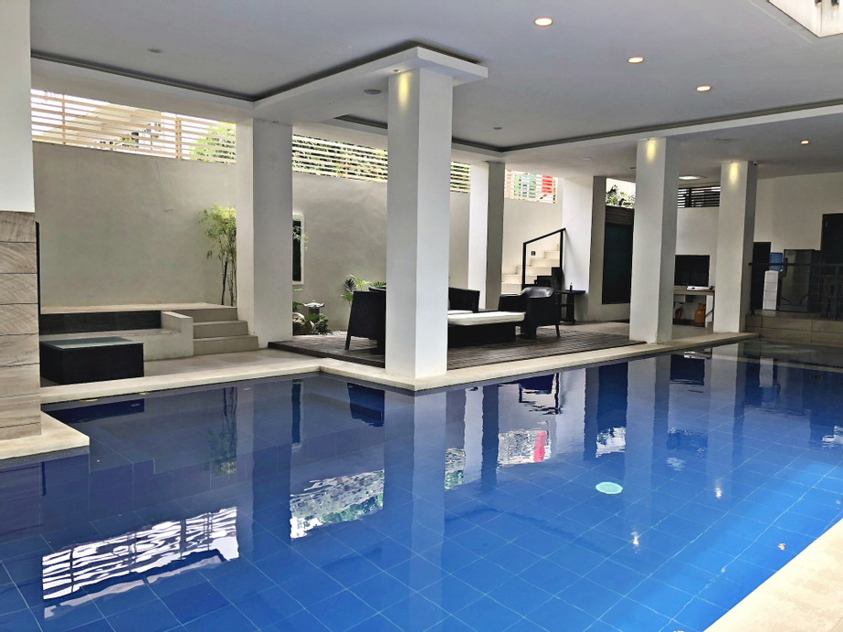 Anton's Loft Designer Resort Pansol, Calamba City