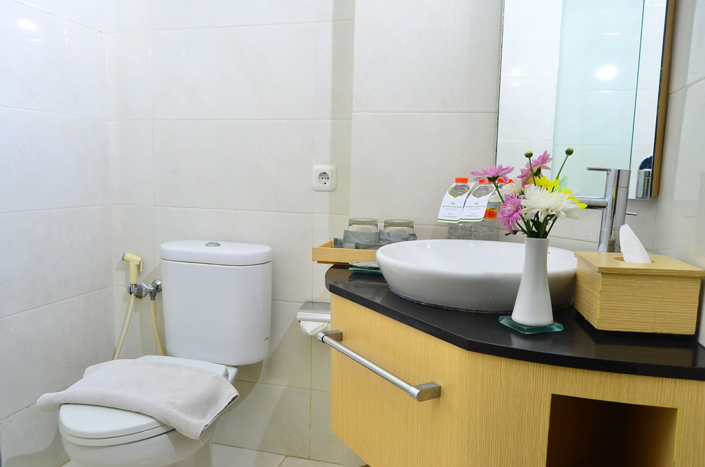 Hotel Santika Makassar, Makassar