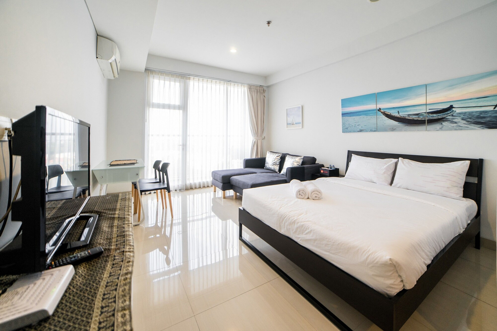 Mountain View Studio @ Dago Suites Apartment with Balcony, Bandung