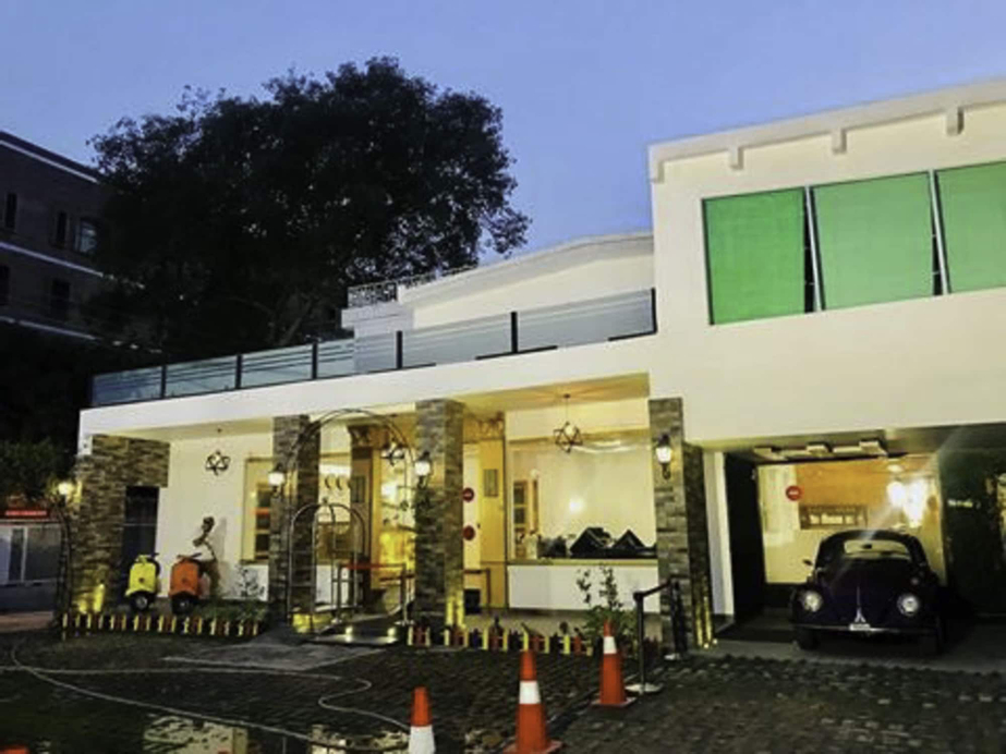 Lawrence View Hotel, Lahore