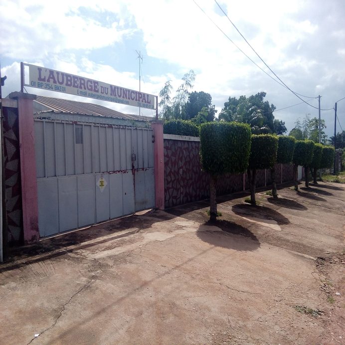 Auberge Du Municipal, Gbeke