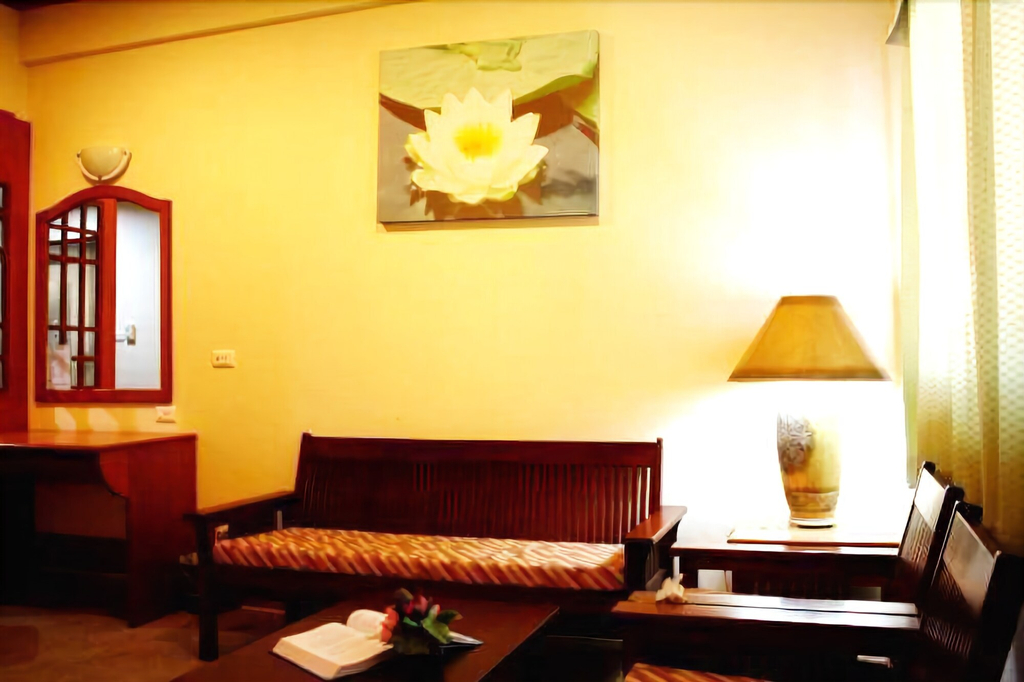 Bunjongburi Hotel, Muang Surat Thani