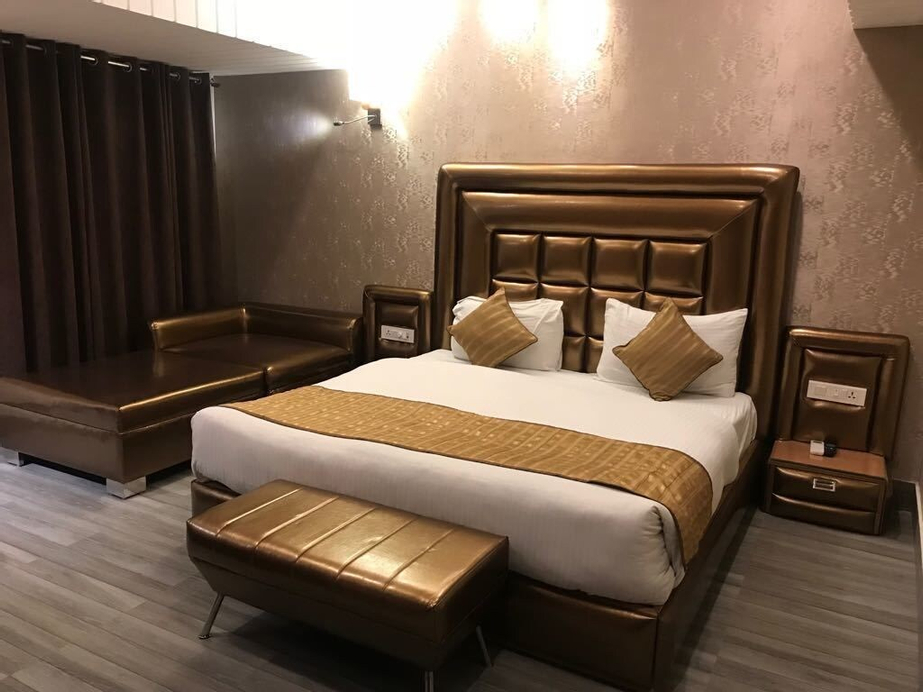 Gopinath The Grand, Karnal