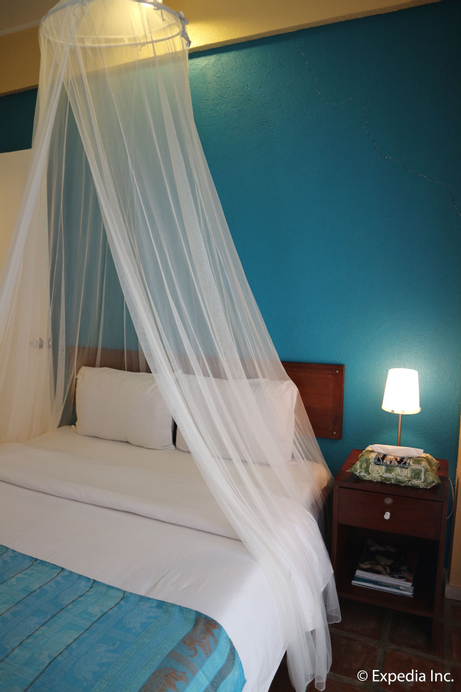The Sun Villa Beachfront Resort & Spa, Malay