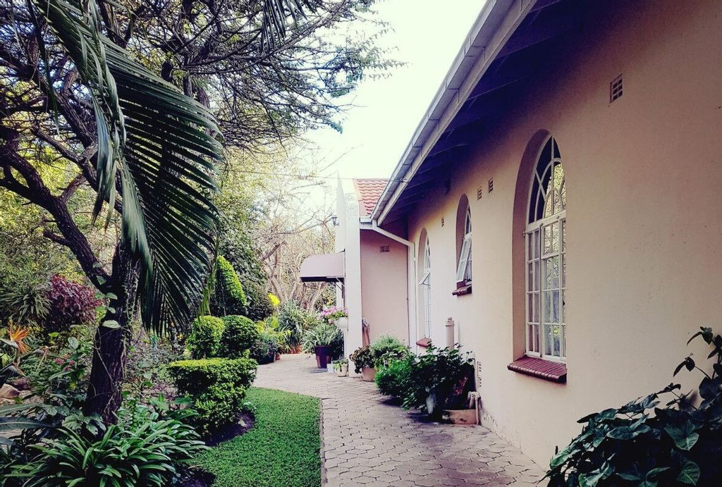 Lynn's Guest House, Bulawayo