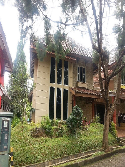 Villa Kota Bunga Blok M, Cianjur
