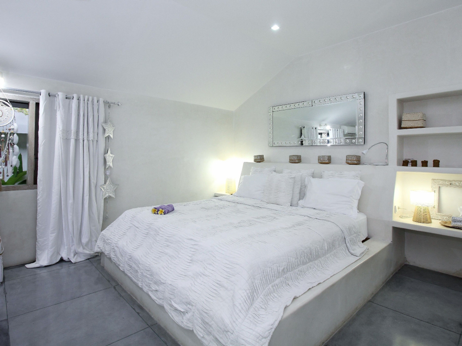 Villa Putih Seminyak, Badung