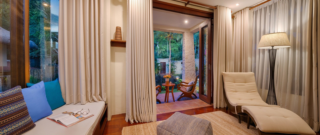 Pure Shores Villa, Guindulman