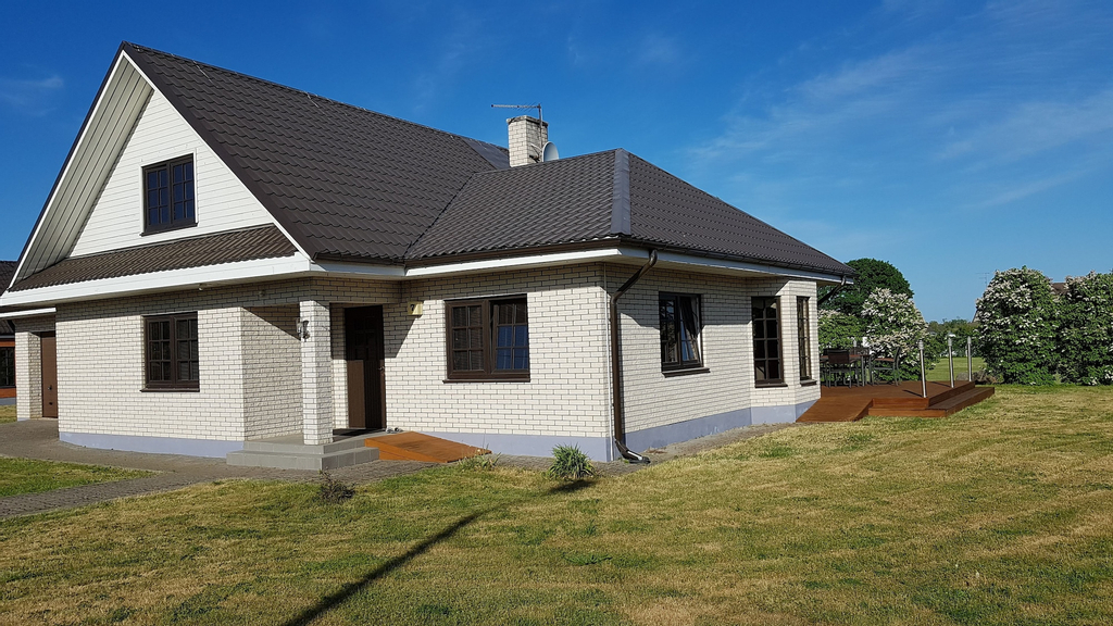 Sinilille 7 Holiday Home, Kuressaare