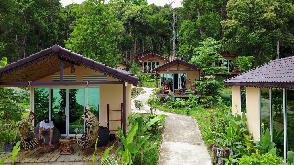 Samloem Laguna Resort, Botum Sakor