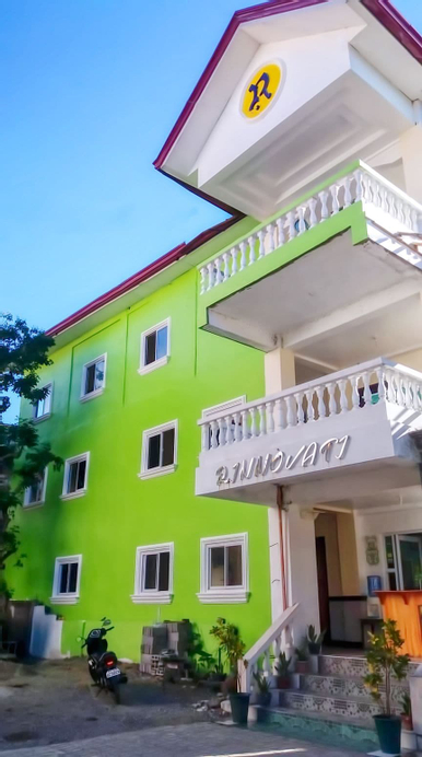 Pagudpud Rinnovati Beach Resort, Pagudpud
