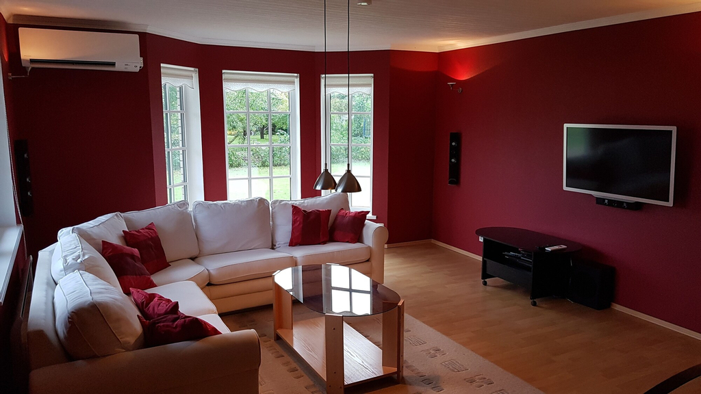 Sinilille 7 Holiday Home, Kuressaare
