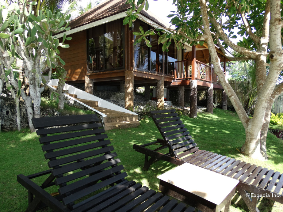 Anda White Beach Resort, Anda