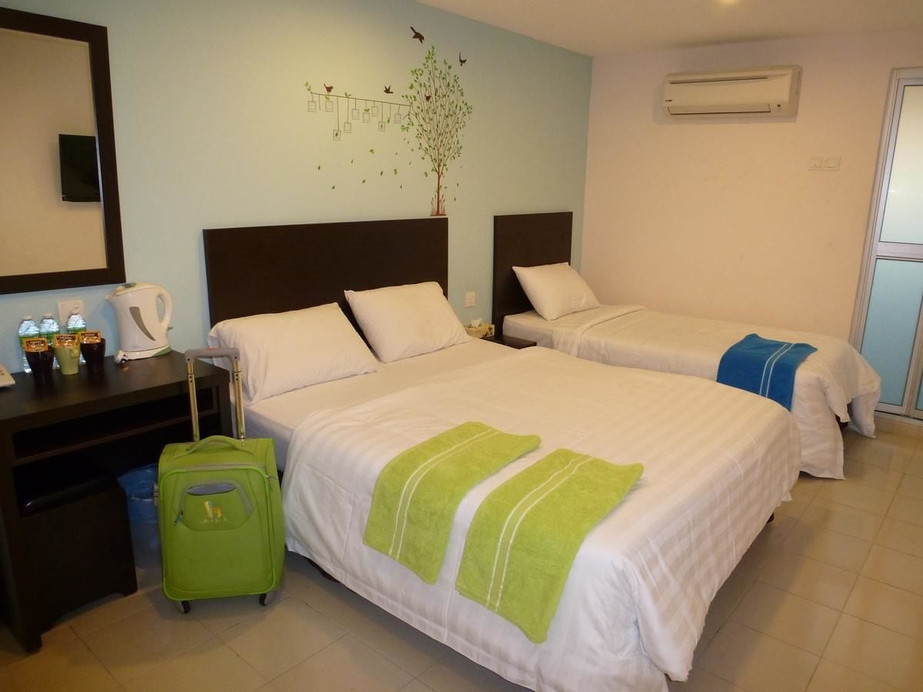 Your Hotel, Klang