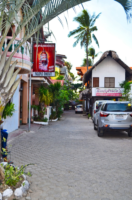 Pagudpud Rinnovati Beach Resort, Pagudpud