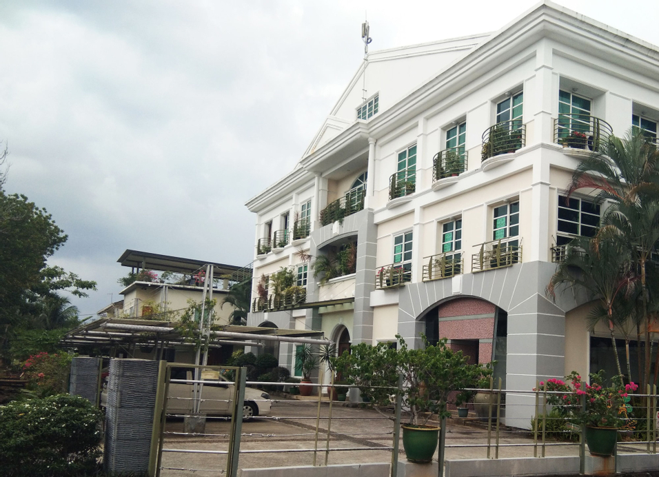 Wesberly Apartments, Kuching