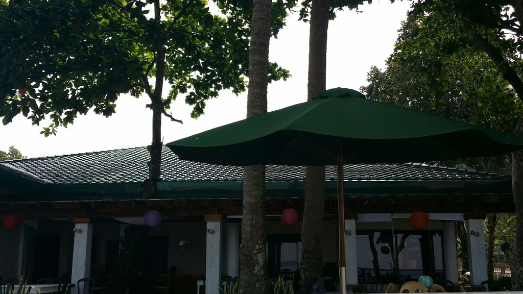 Brazaville Beach Resort, Hinoba-An