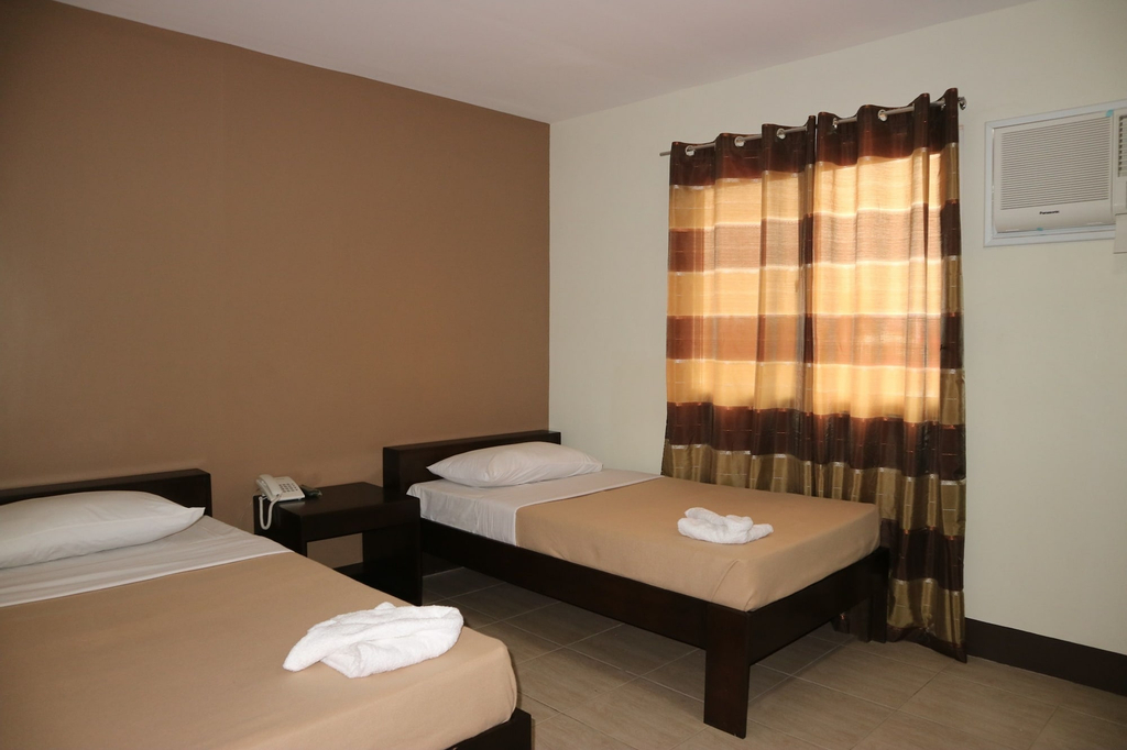 Gateway 21 Hotel and Dormitel, Legazpi City