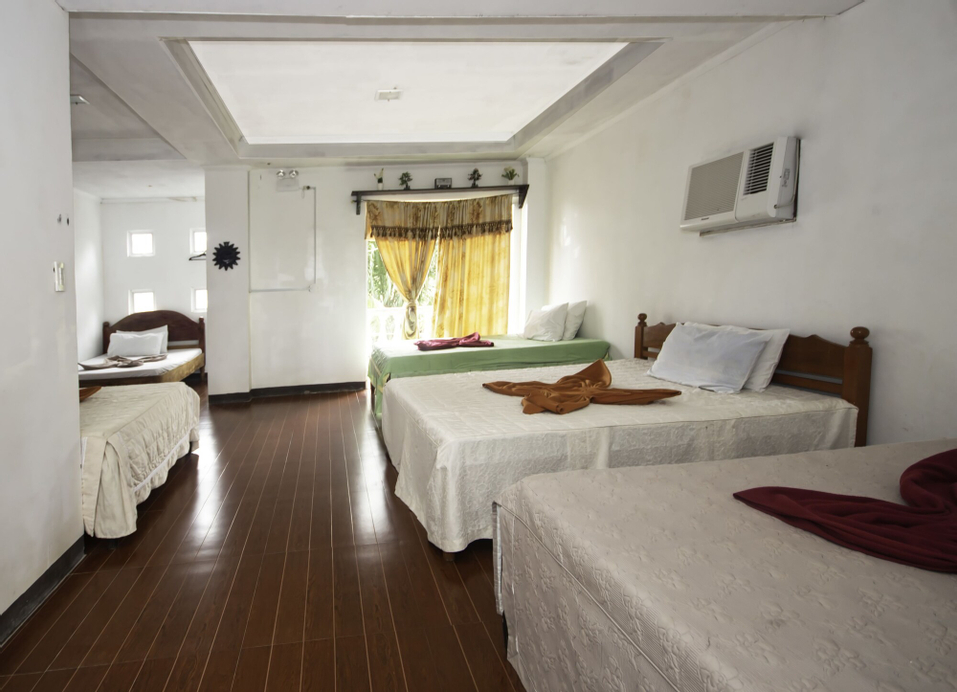 Pagudpud Rinnovati Beach Resort, Pagudpud