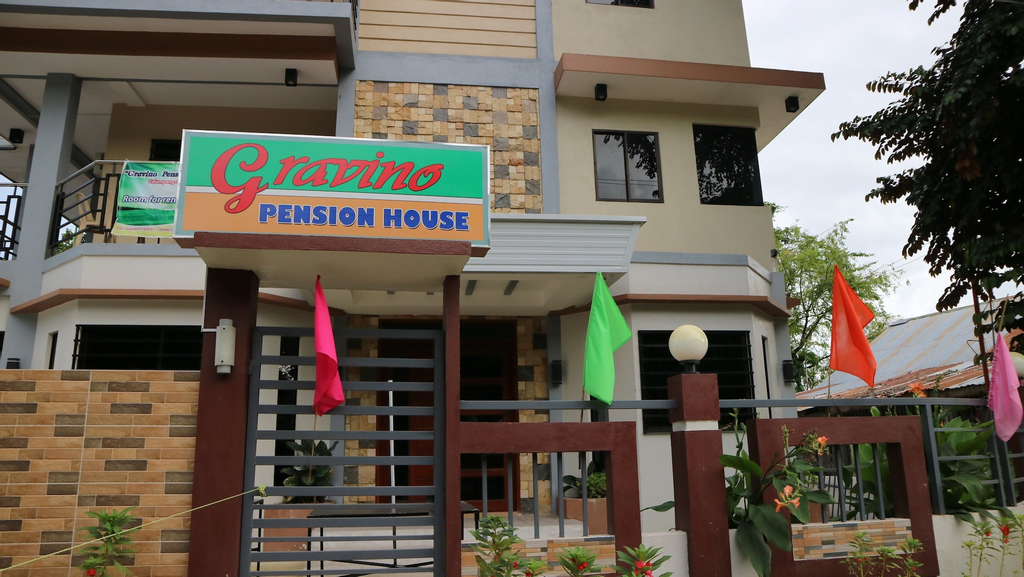 Gravino Pension House, Oslob