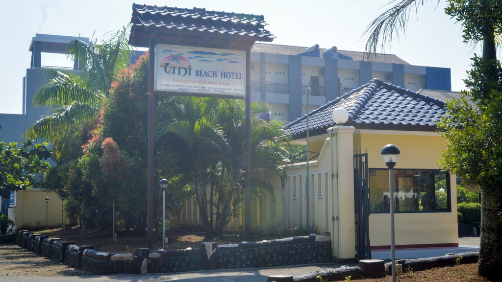 Uni Beach Hotel, Pangandaran