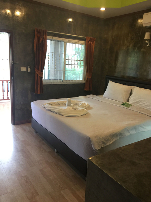 The White Elephant Resort, K. Ko Chang