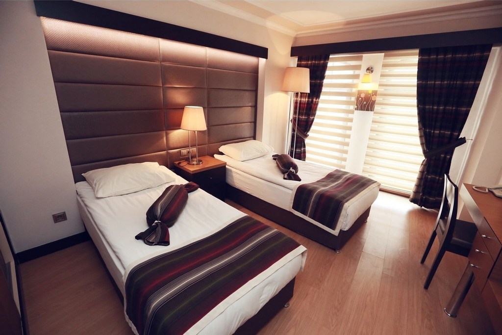Damcilar Hotel, Merkez