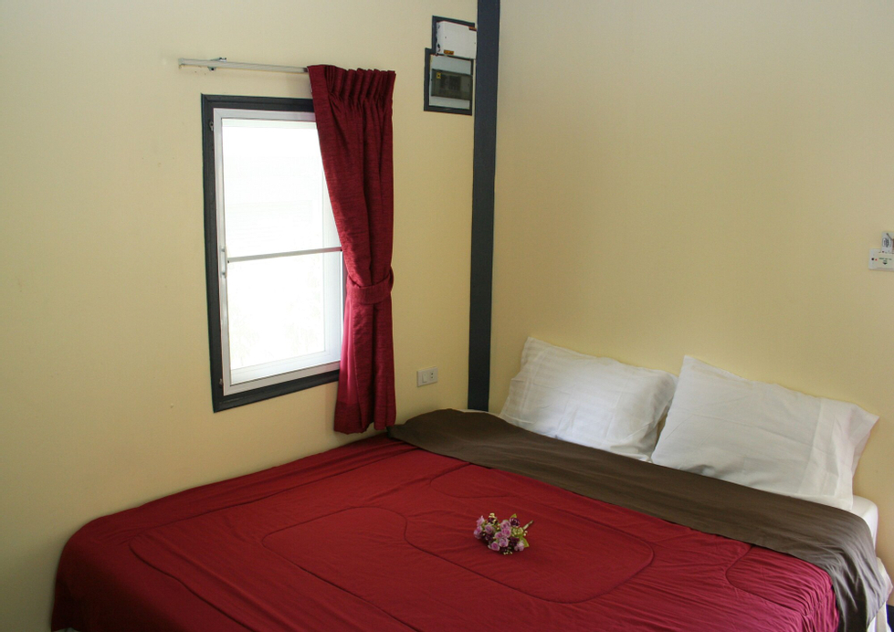 The White Elephant Resort, K. Ko Chang